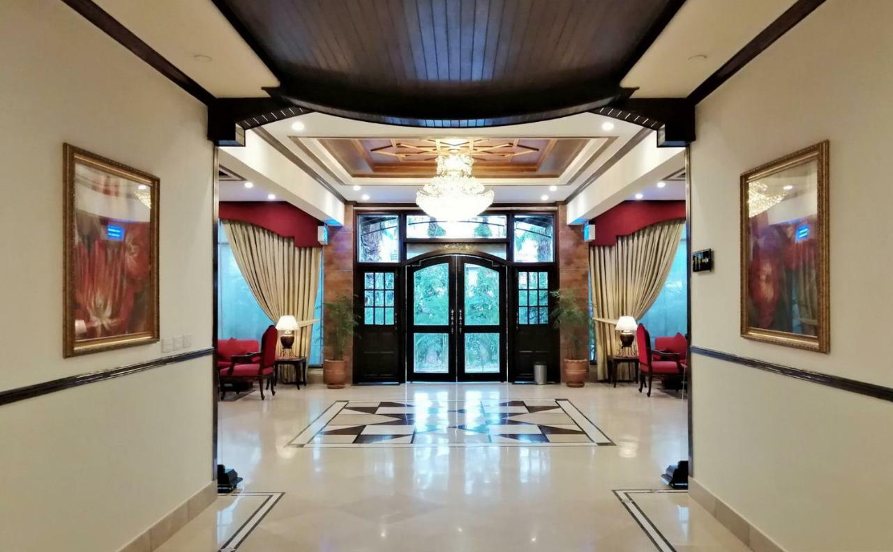 Islamabad Regalia Hotel Exterior photo
