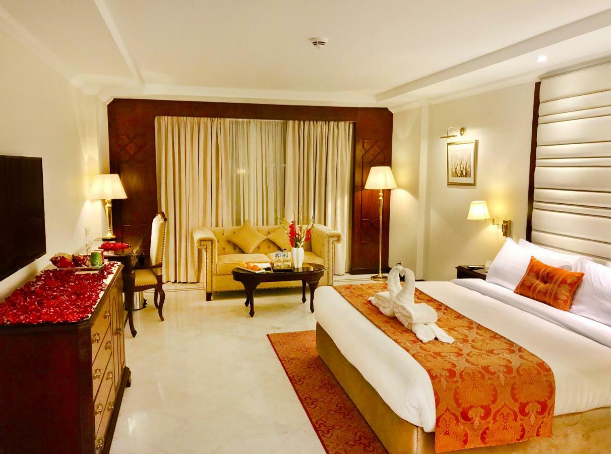 Islamabad Regalia Hotel Exterior photo