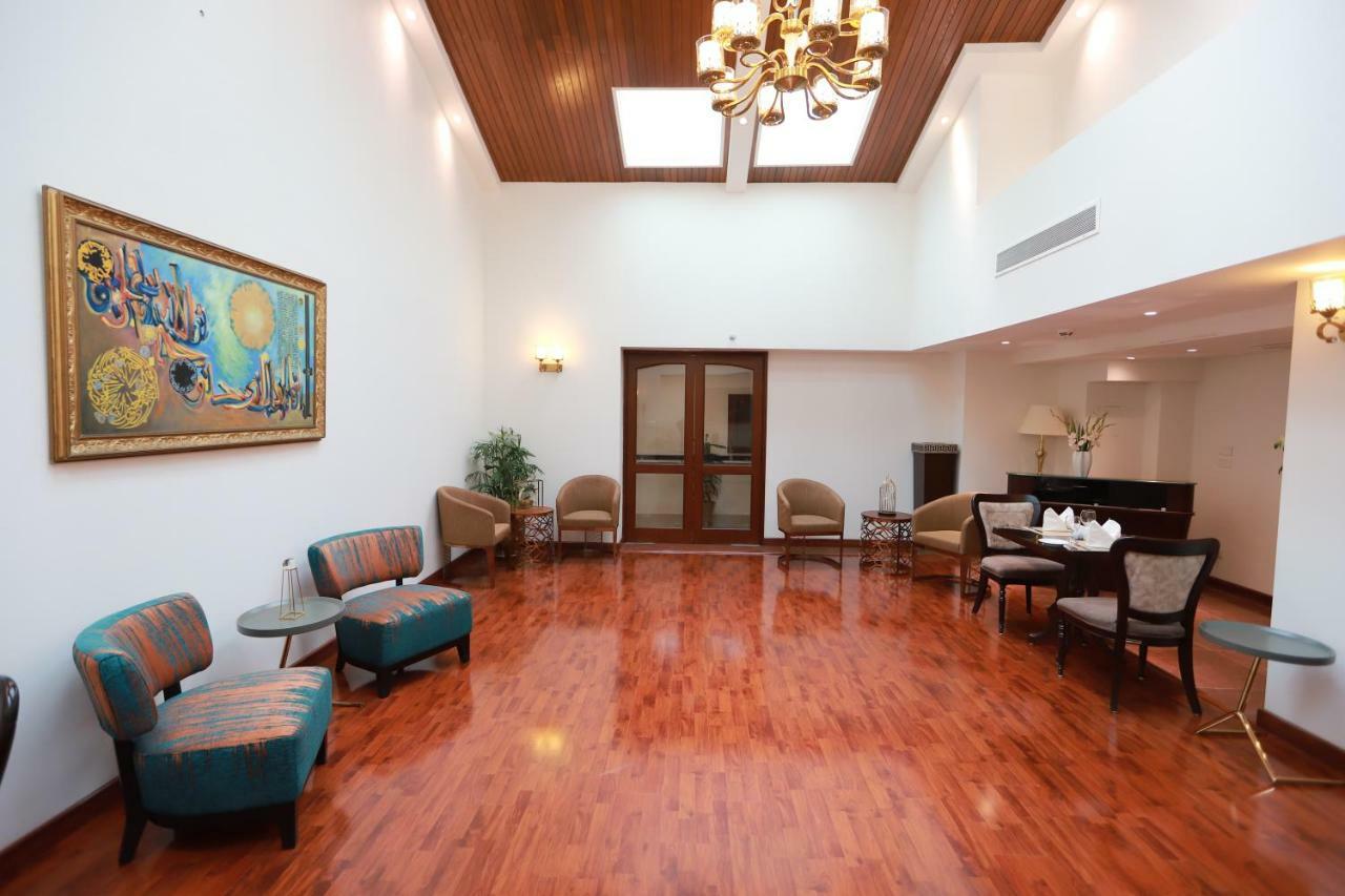 Islamabad Regalia Hotel Exterior photo
